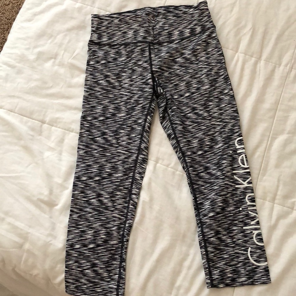 Calvin Klein cropped leggings